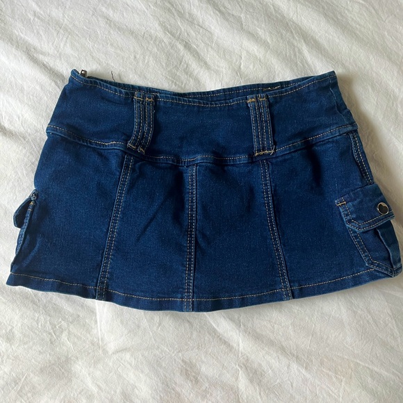 Low rise jean mini skirt - Picture 1 of 2